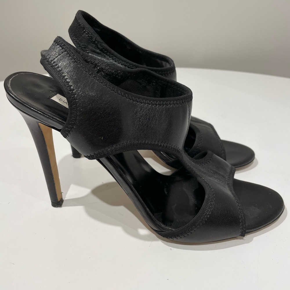 Diane von Furstenberg black leather heels